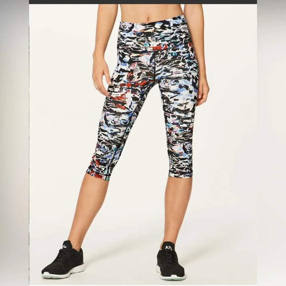 Lululemon Wunder Under Hi-Rise 1/2 Tight (Full-On Luxtreme 17") Culture Clash | - Picture 1 of 6